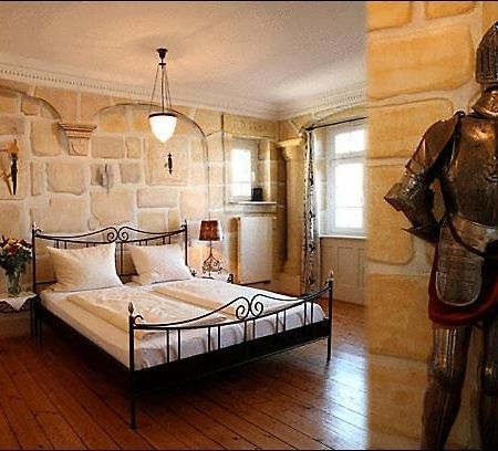 Knopf Und Knopf Erlebniswelt Hotel Warthausen Pokój zdjęcie